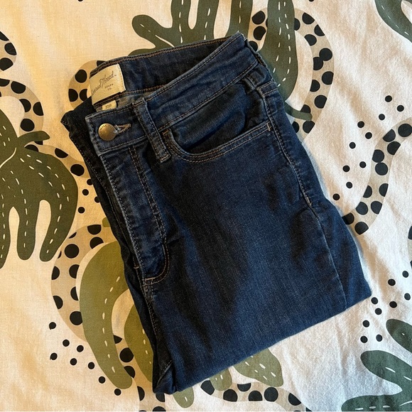 Universal Thread High Rise Skinny Jeans - Picture 5 of 5